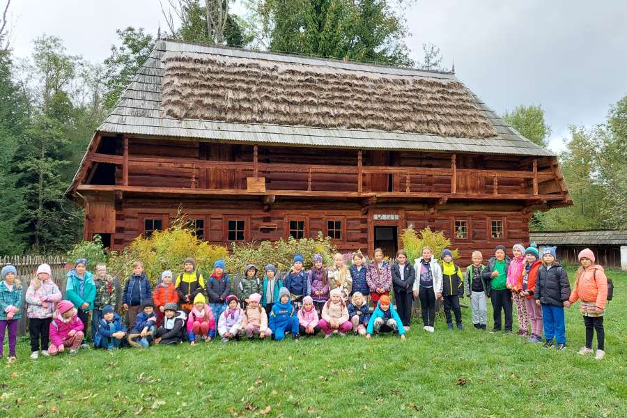 WYCIECZKA KLAS 1-3 DO ZUBRZYCY