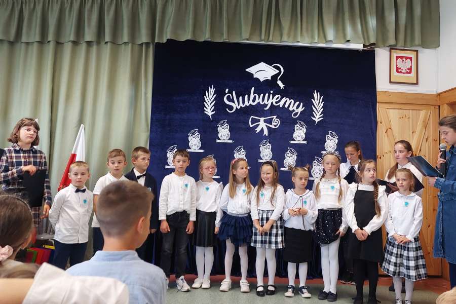 Pasowanie na ucznia kl. 1-2324a