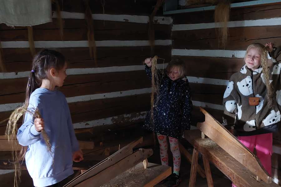 WYCIECZKA KLAS 1-3 DO ZUBRZYCY-23-24a