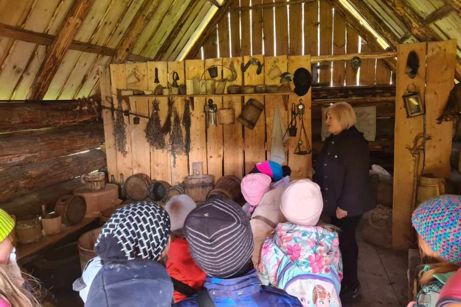 WYCIECZKA KLAS 1-3 DO ZUBRZYCY-23-24a