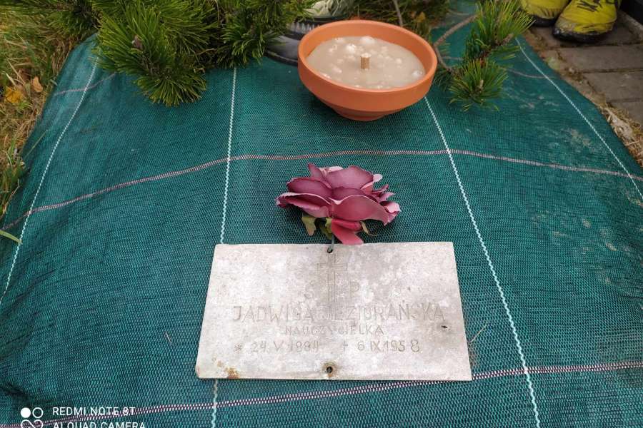 PROJEKT „SZKOŁA PAMIĘTA”