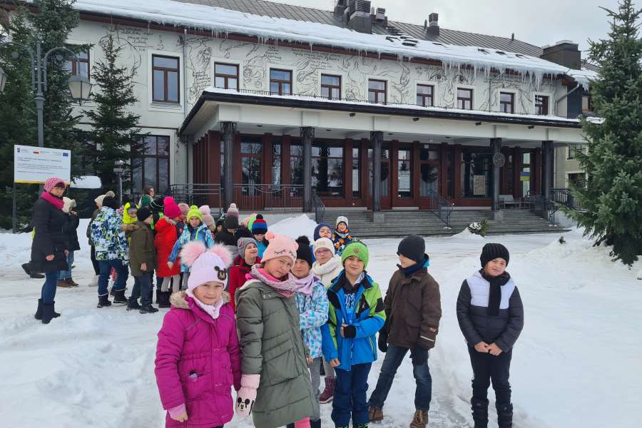 "Bajka o szczęściu" 2324a