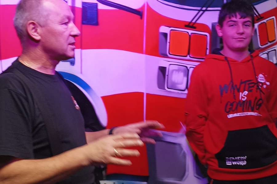 Wycieczka klasy 7 i 8 do Centrum Pożarniczego w Dobczycach.