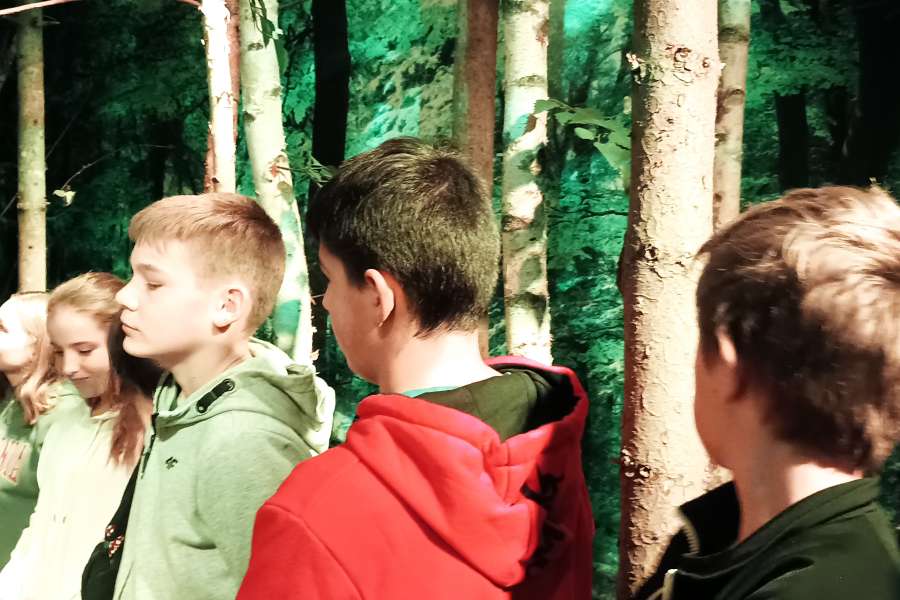 Wycieczka klasy 7 i 8 do Centrum Pożarniczego w Dobczycach.