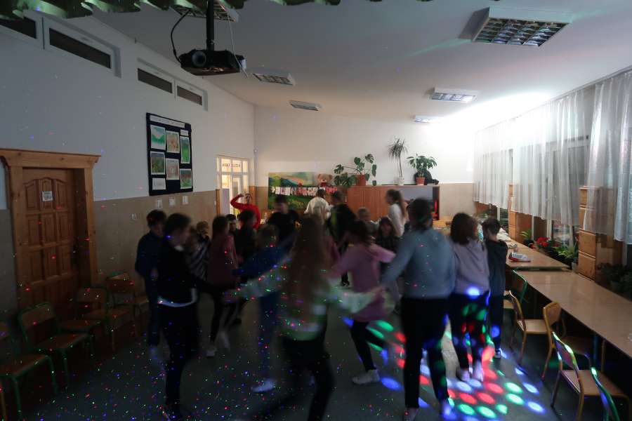 Dyskoteka Andrzejkowa 4-8SP2324a