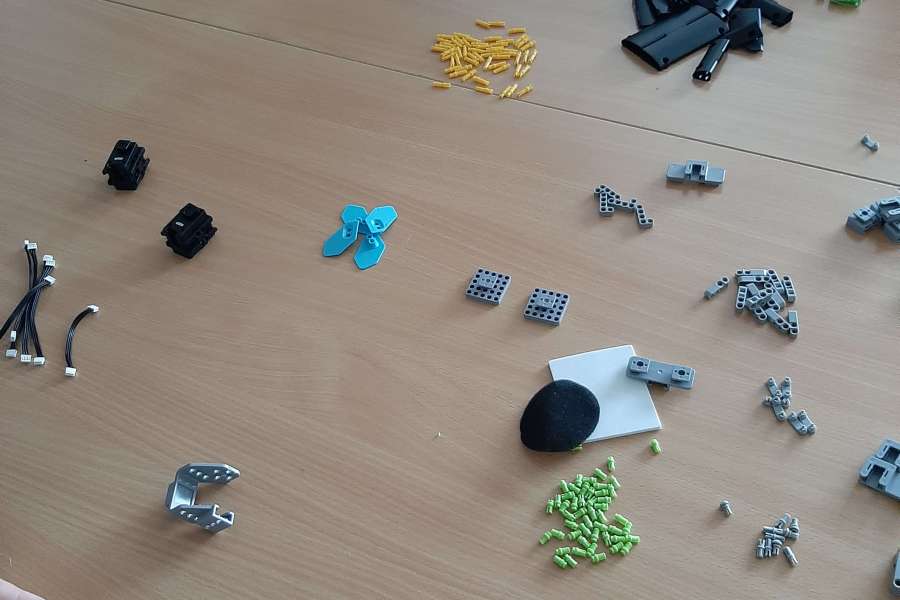 Zajęcia rozwijające z informatyki2324a