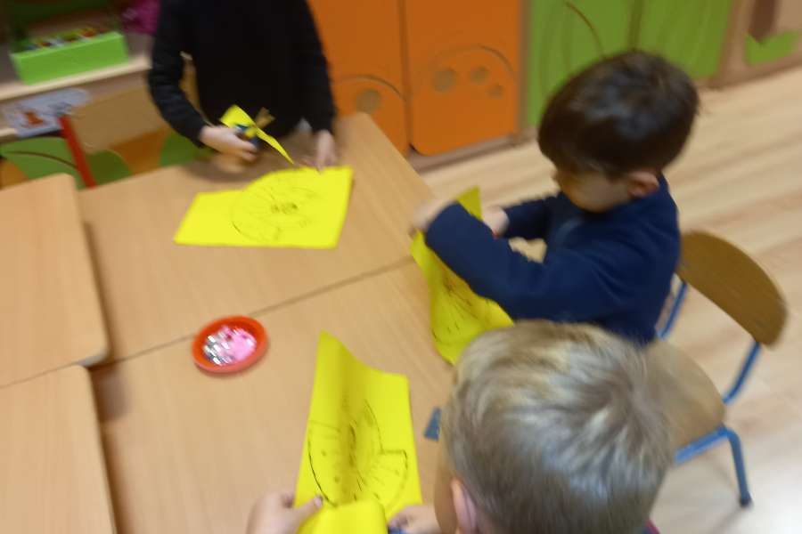 ZAJĘCIA PRZEDŚWIĄTECZNE  Z RODZICAMI-p2324a