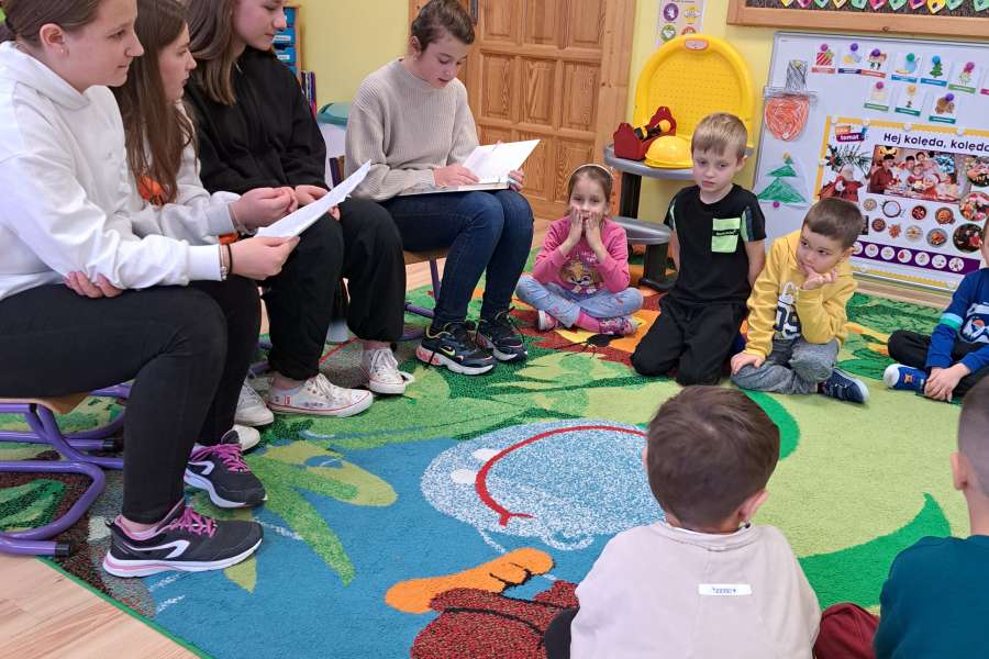 Wolontariusze  w zerówce