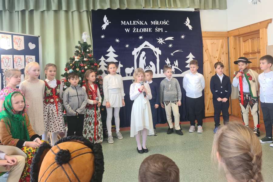 Dzień Babci i Dziadka2324a