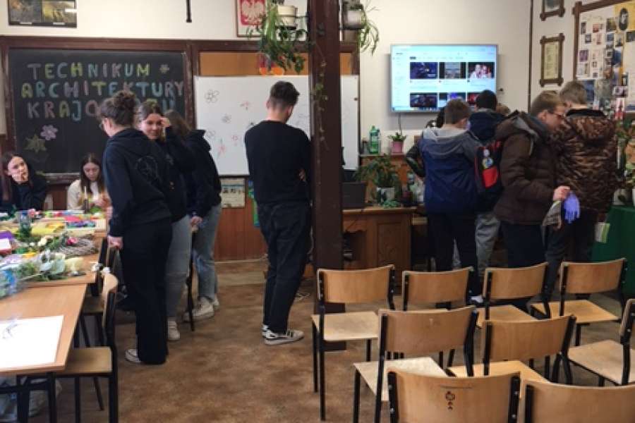 Dzień otwarty szkół średnich23-24a