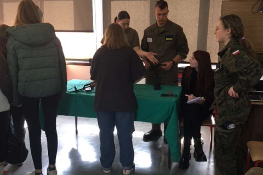 Dzień otwarty szkół średnich23-24a