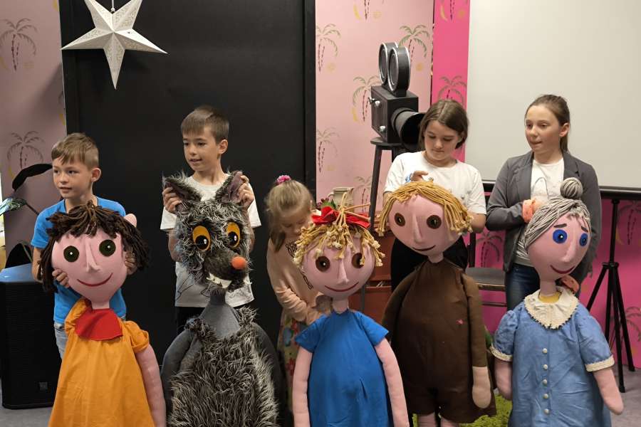 Pchła Szachrajka2324a