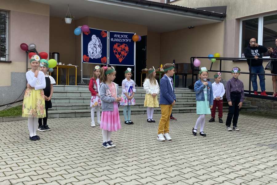 Festyn Rodzinny 2024-szkola-2324a