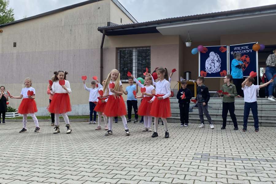 Festyn Rodzinny 2024-szkola-2324a