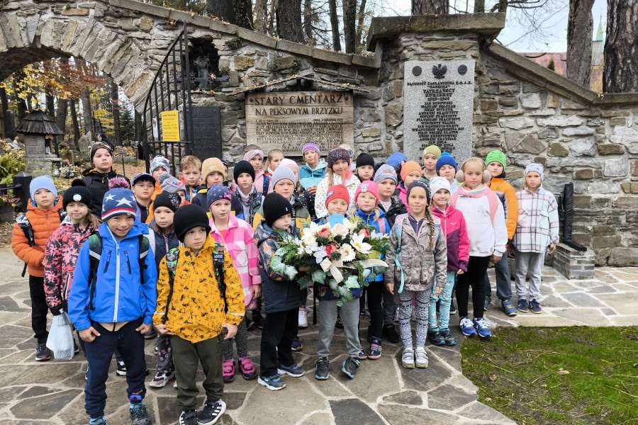 Cmentarz 2024