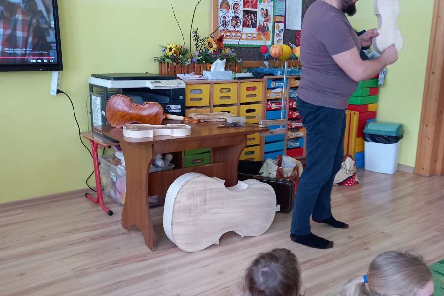 Spotkanie z lutnikiempp2425