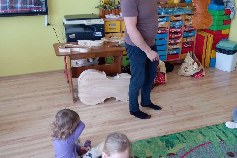 Spotkanie z lutnikiempp2425