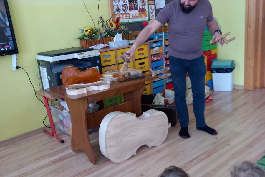 Spotkanie z lutnikiempp2425