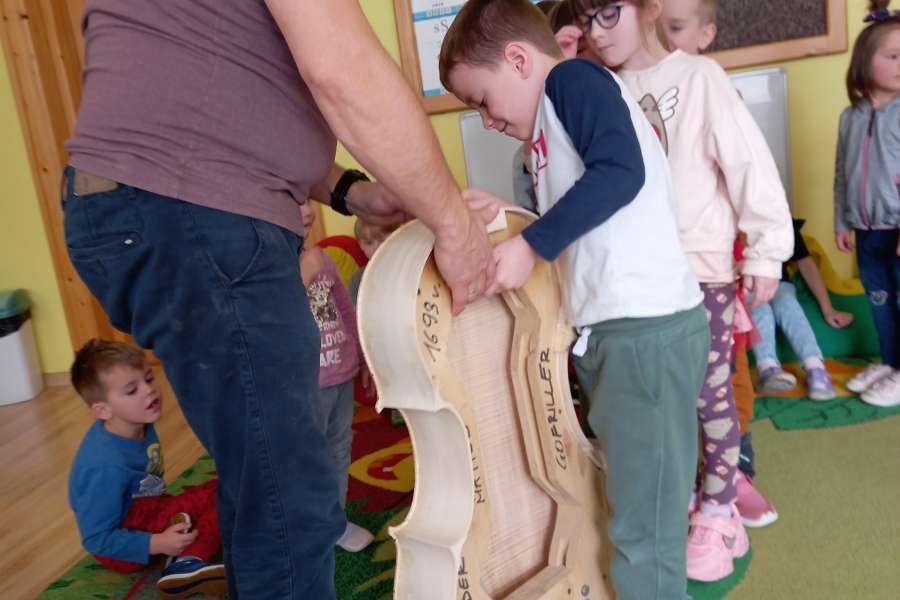 Spotkanie z lutnikiempp2425