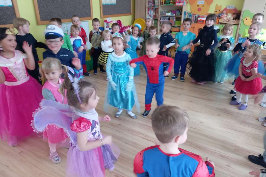 Bal karnawałowypp-24-25