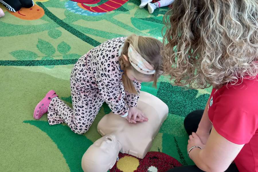 Wizyta Ratownika w przedszkolu.pp2425