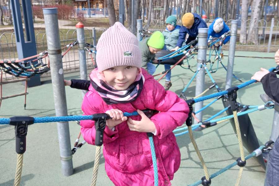 Wyjazd do kina na spektakl teatralny pt. " Kubuś Puchatek”.pp2425