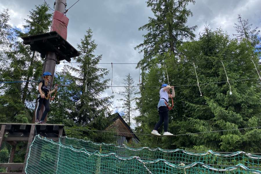 Wycieczka klasy 4 do Zakopanego – śladami patrona szkoły i odrobina przygody!