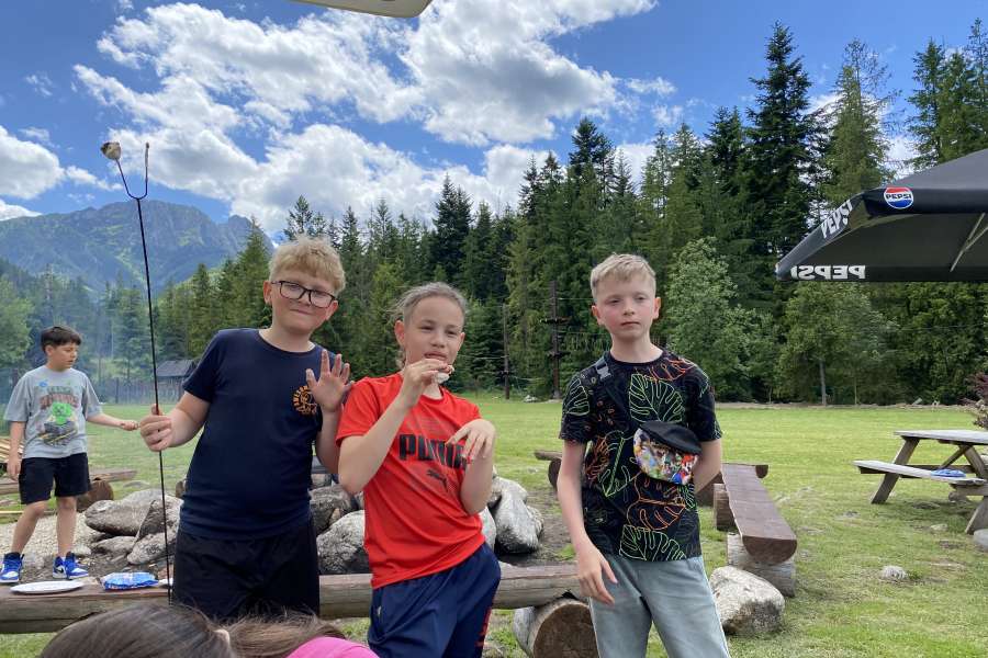 Wycieczka klasy 4 do Zakopanego – śladami patrona szkoły i odrobina przygody!