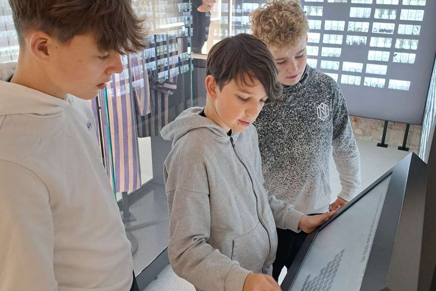 Wizyta klasy 6 w Muzeum PALACE w Zakopanem 2025