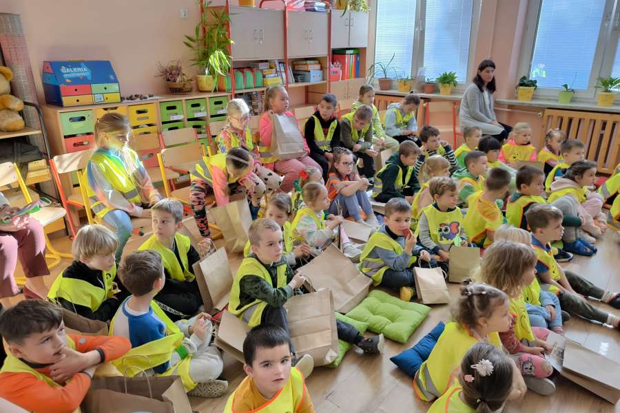 Odblaskowa szkoła” – uczymy się być bezpieczni! 1-3 2025