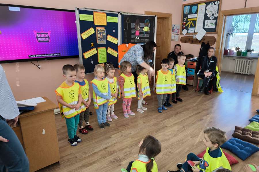 Odblaskowa szkoła” – uczymy się być bezpieczni! 1-3 2025