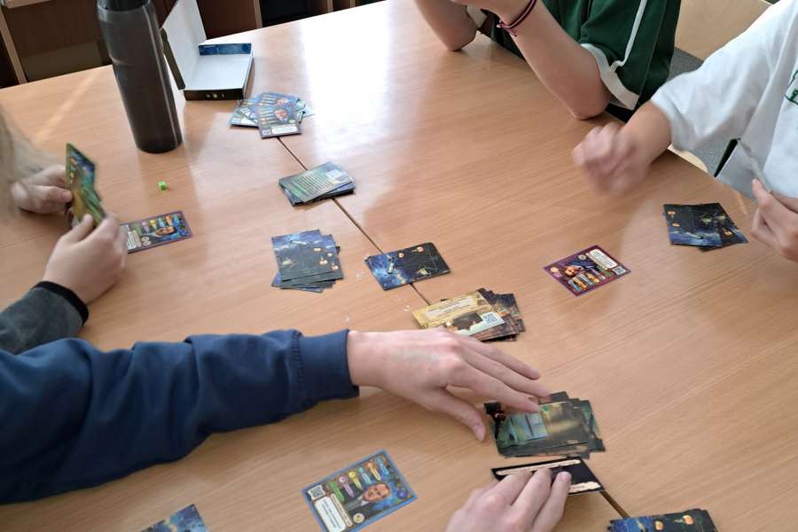 Klasy 7 i 8 testują grę „Wielcy Polscy Odkrywcy”!