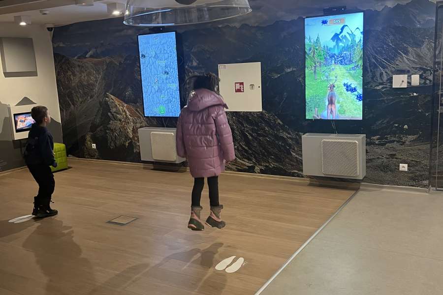 Wyjście klasy 1 do Centrum Edukacyjnego Tatrzańskiego Parku Narodowego2025