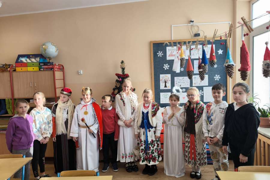 Grudniowe zadania projektowe klas 2 i 3