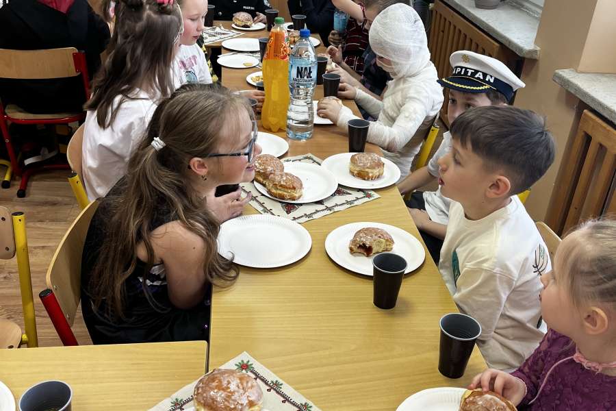 Zabawa karnawałowa w klasach 1–3-2026